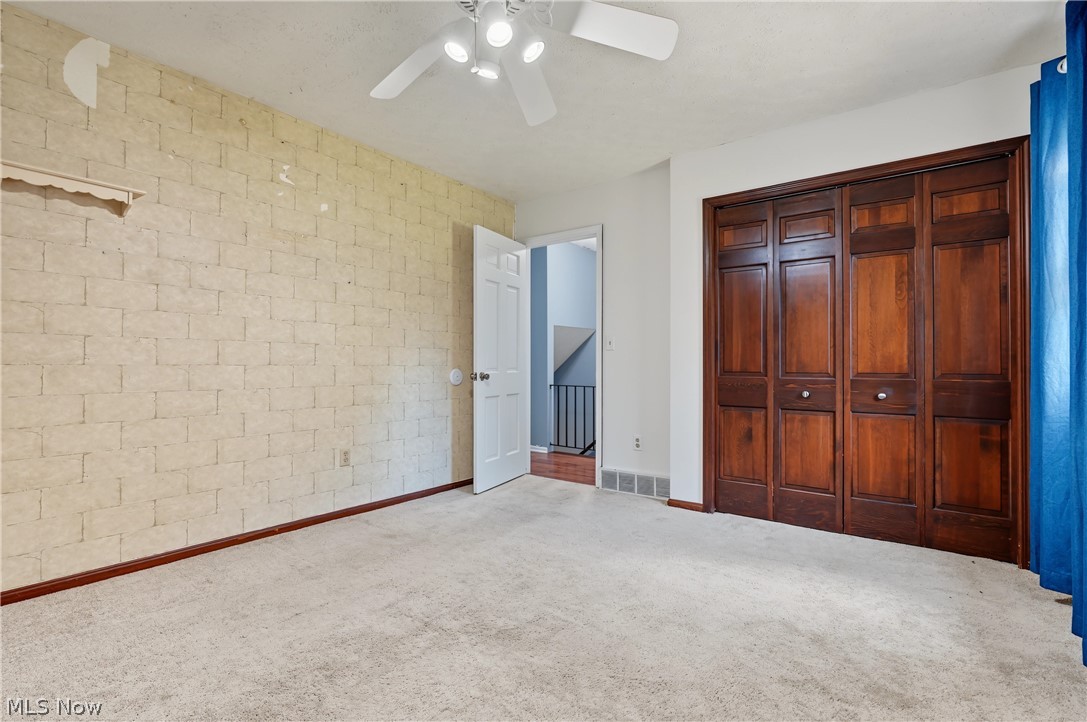 1056 Mohawk Trail SW Hartville OH 44632