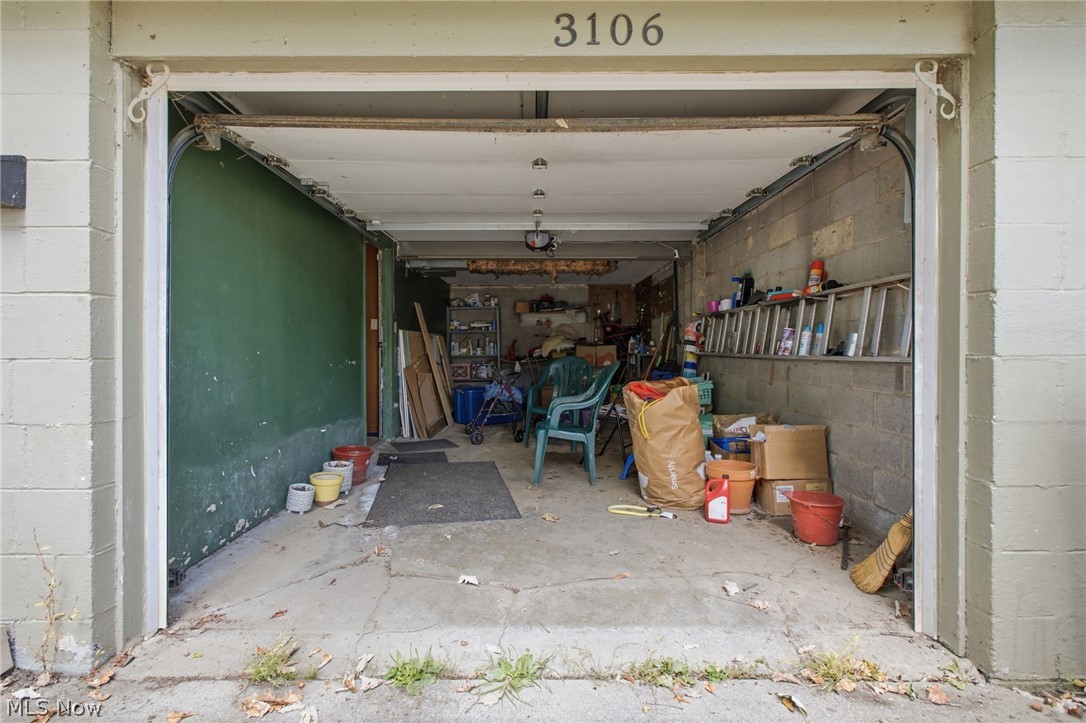 3106 Williamsburg Street NW Warren OH 44485