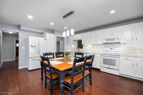 33161 Lake Road Avon Lake OH 44012