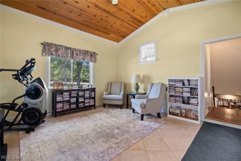 33161 Lake Road Avon Lake OH 44012