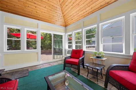 33161 Lake Road Avon Lake OH 44012