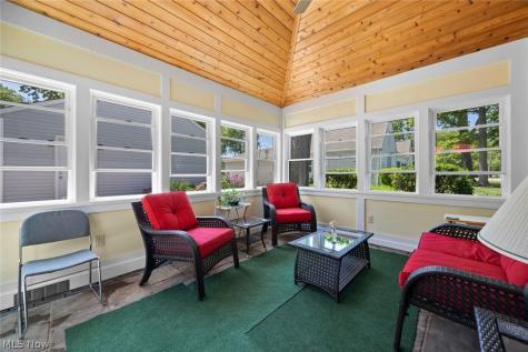33161 Lake Road Avon Lake OH 44012