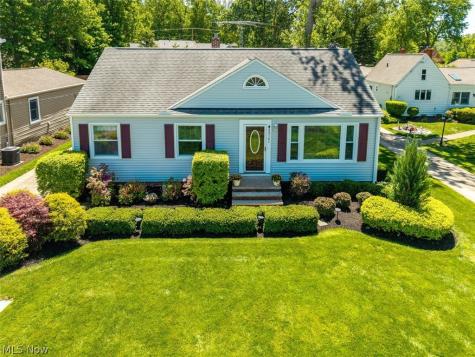 33161 Lake Road Avon Lake OH 44012