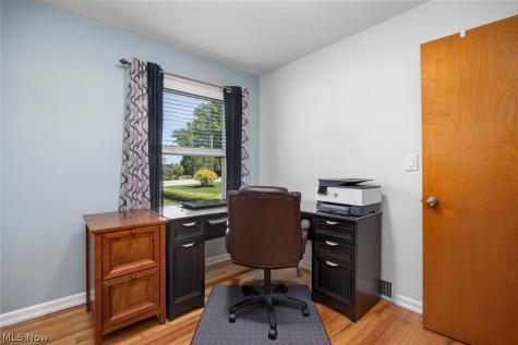 33161 Lake Road Avon Lake OH 44012