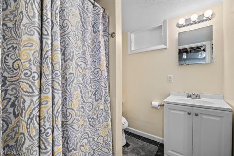 33161 Lake Road Avon Lake OH 44012