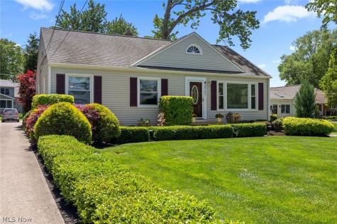 33161 Lake Road Avon Lake OH 44012
