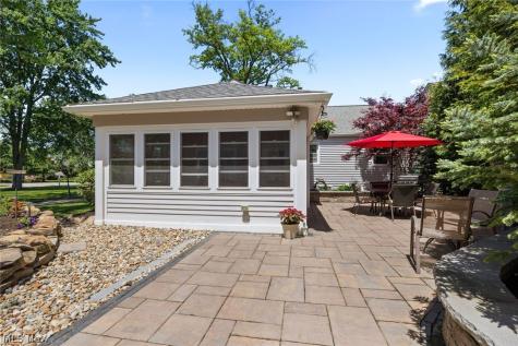 33161 Lake Road Avon Lake OH 44012