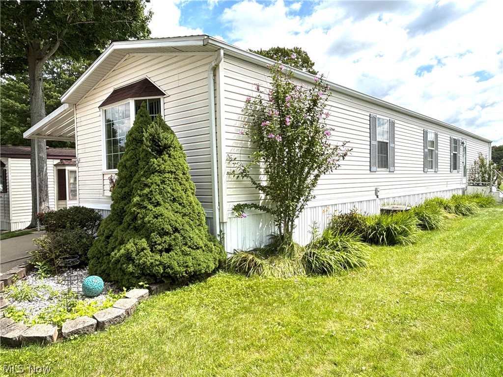 1229 Columbiana-lisbon Road Columbiana OH 44408