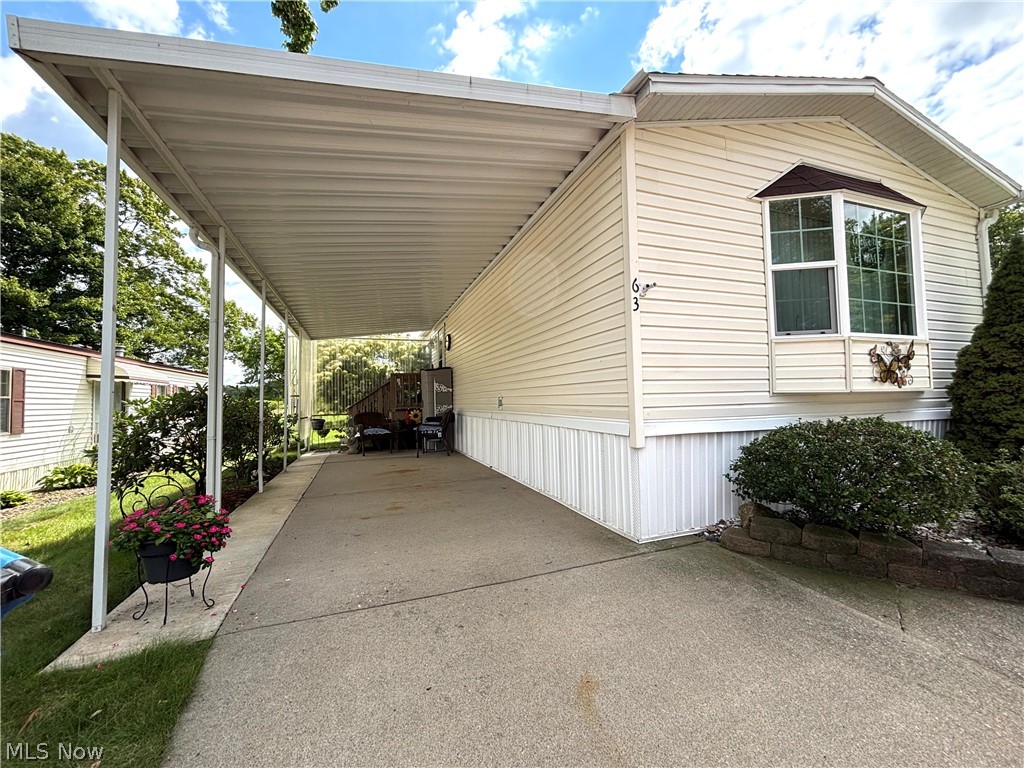 1229 Columbiana-lisbon Road Columbiana OH 44408