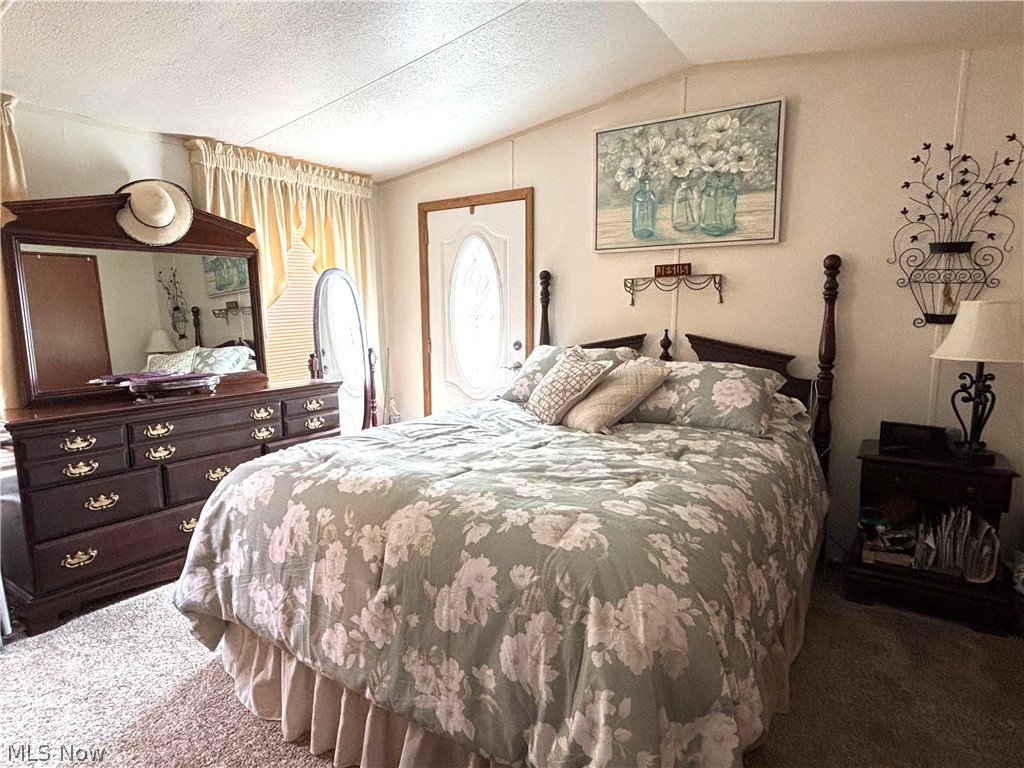 1229 Columbiana-lisbon Road Columbiana OH 44408
