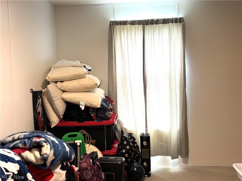 1229 Columbiana-lisbon Road Columbiana OH 44408