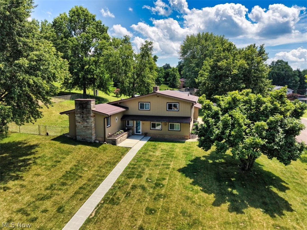 1601 Marion Drive Coshocton OH 43812