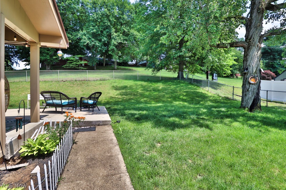 1601 Marion Drive Coshocton OH 43812