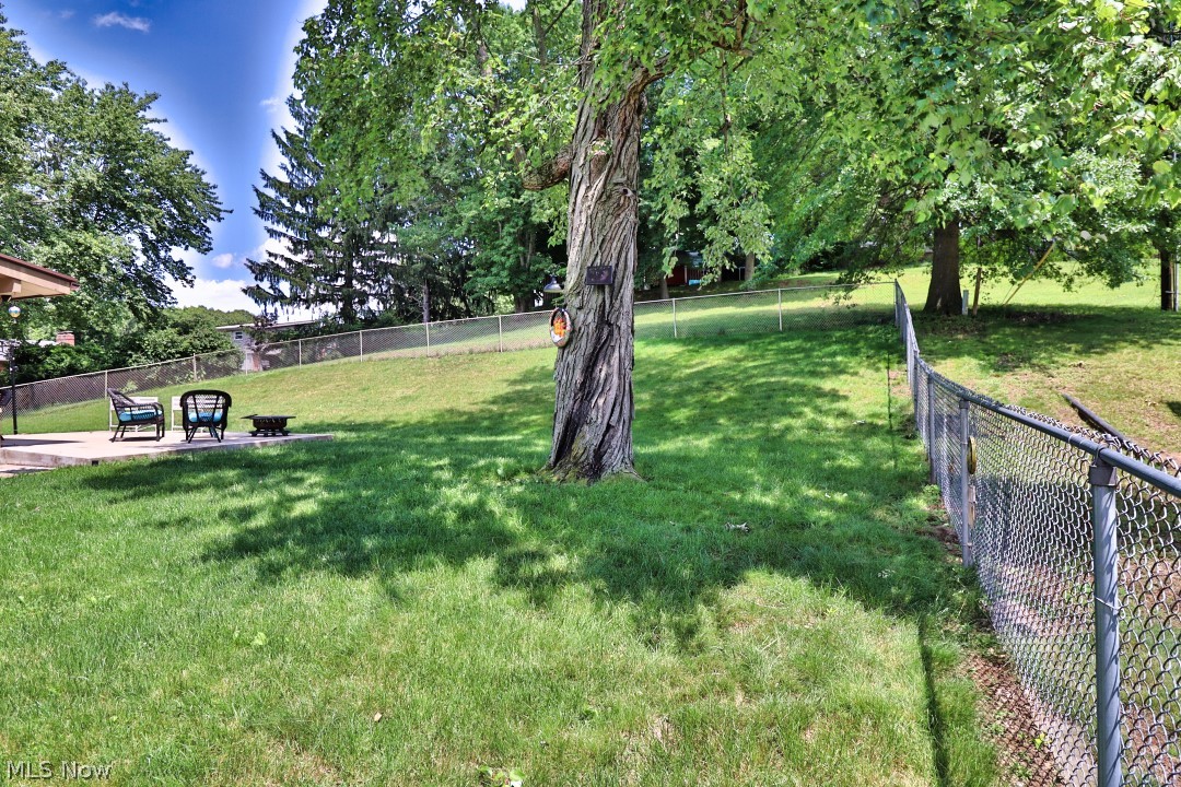 1601 Marion Drive Coshocton OH 43812