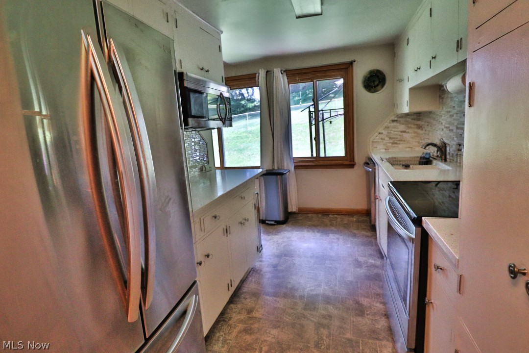 1601 Marion Drive Coshocton OH 43812