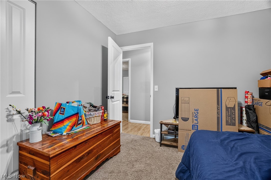 628 Park Oval Madison OH 44057