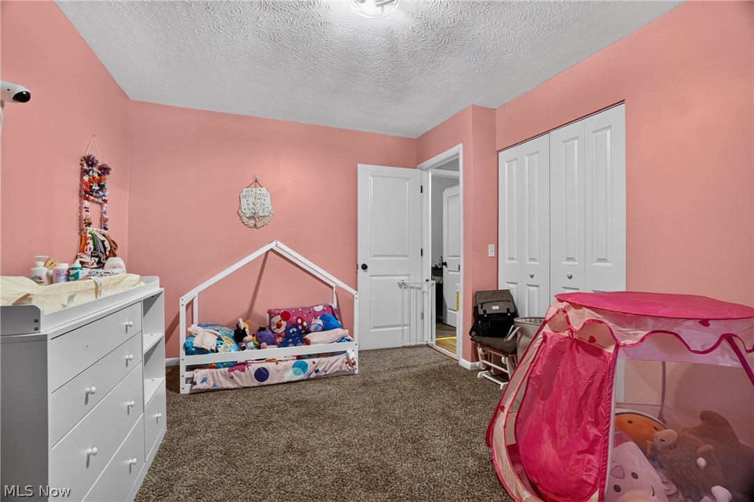 628 Park Oval Madison OH 44057