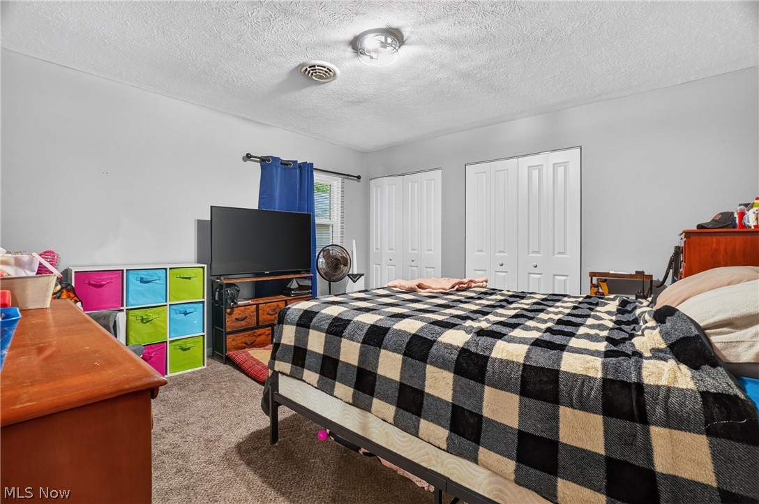 628 Park Oval Madison OH 44057