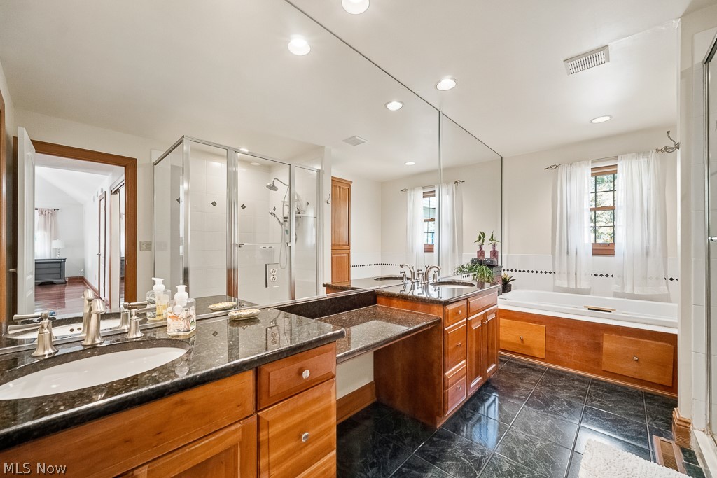 4212 Oviatt Road Richfield OH 44286