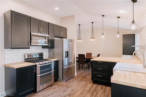 24875 Westwood Road Westlake OH 44145