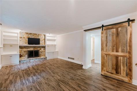 24875 Westwood Road Westlake OH 44145