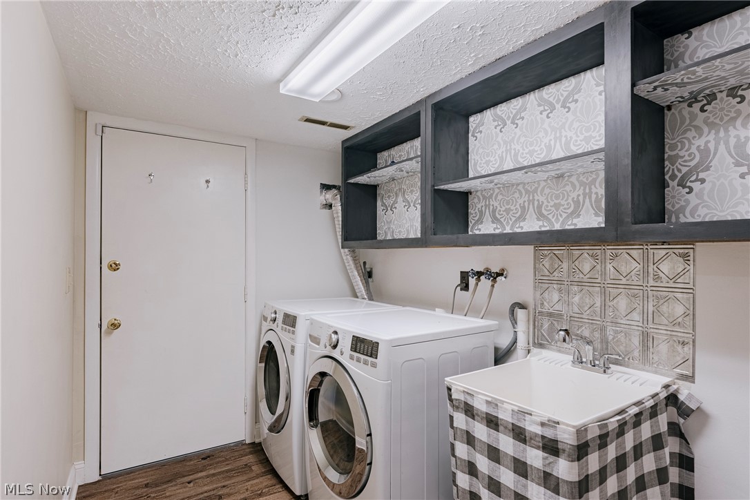 24875 Westwood Road Westlake OH 44145