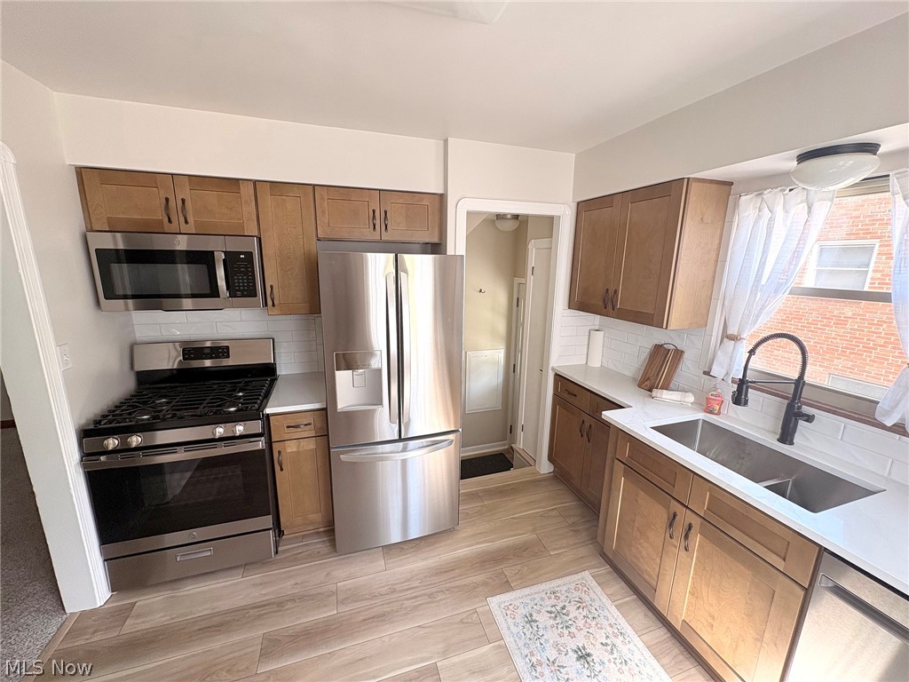 5082 W 5th Street Brooklyn Heights OH 44131