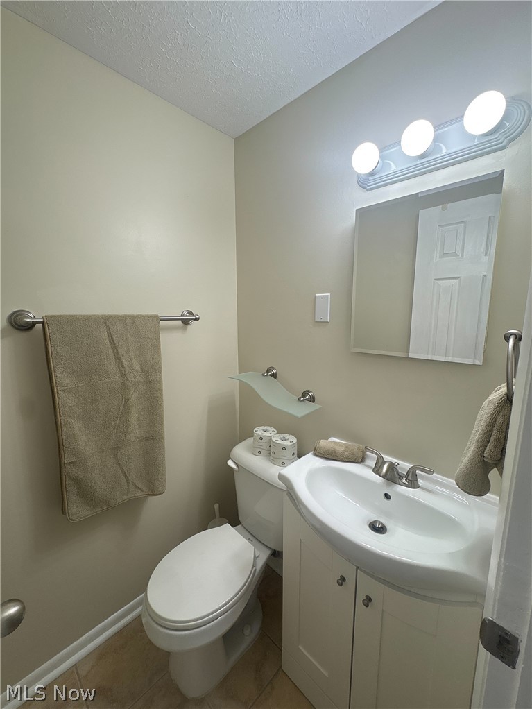 5082 W 5th Street Brooklyn Heights OH 44131