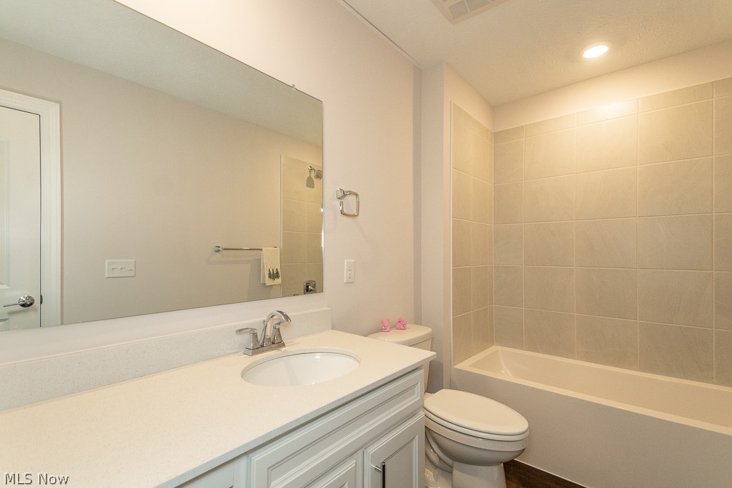 7780 Clydesdale Drive Mentor OH 44060