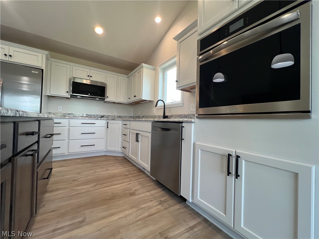 4703 Stevie Avenue SW Massillon OH 44646
