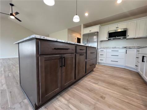 4703 Stevie Avenue SW Massillon OH 44646