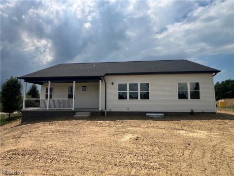 4703 Stevie Avenue SW Massillon OH 44646
