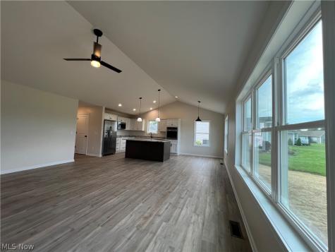 4703 Stevie Avenue SW Massillon OH 44646