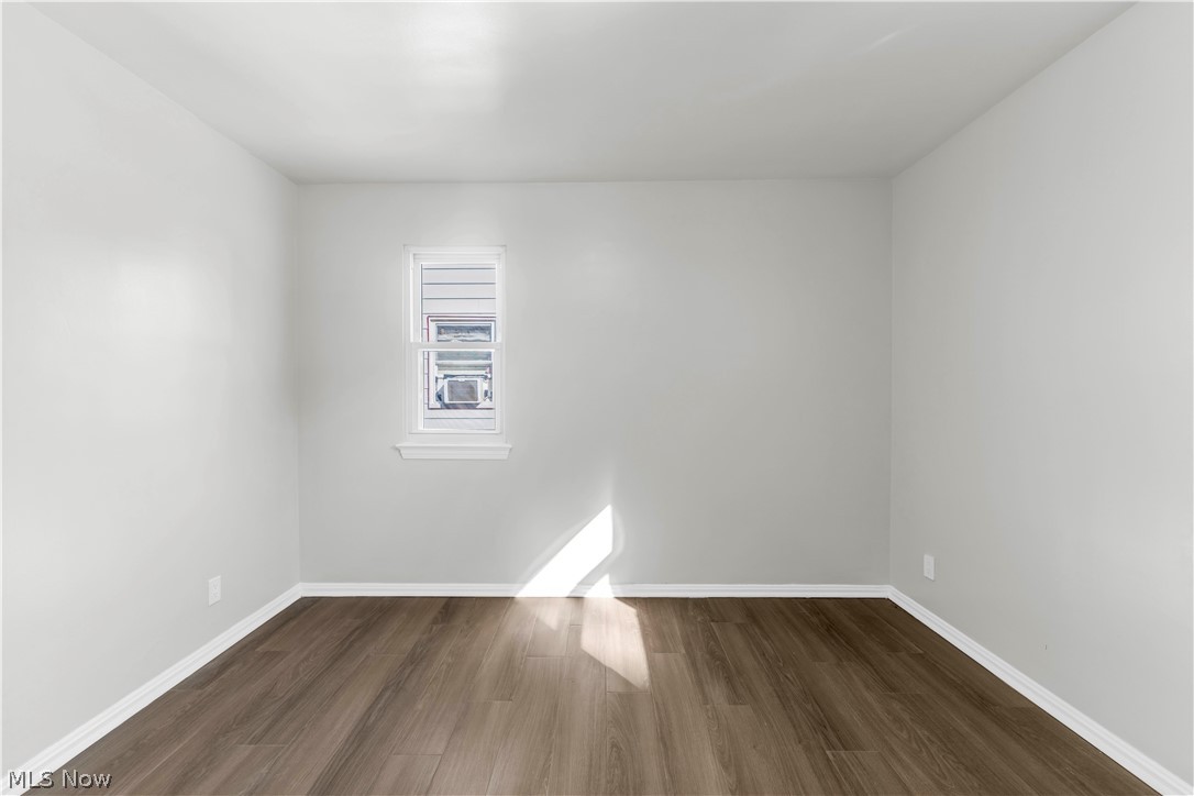 5420 Oakwood Avenue Maple Heights OH 44137
