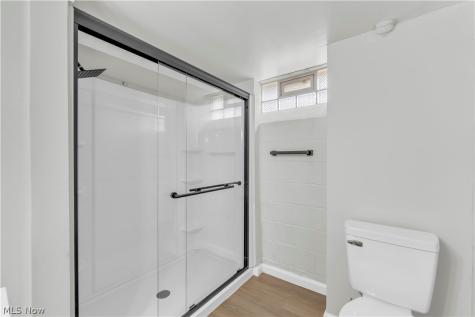 5420 Oakwood Avenue Maple Heights OH 44137
