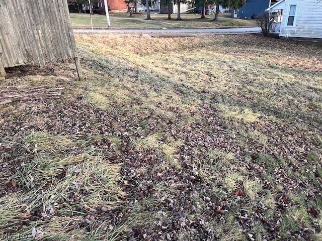 202 Walton Avenue Barnesville OH 43713