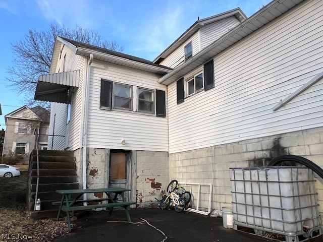 202 Walton Avenue Barnesville OH 43713