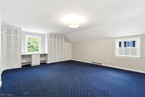 2673 Belvoir Boulevard Shaker Heights OH 44122