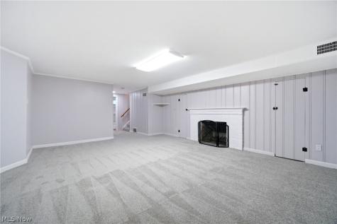 2673 Belvoir Boulevard Shaker Heights OH 44122