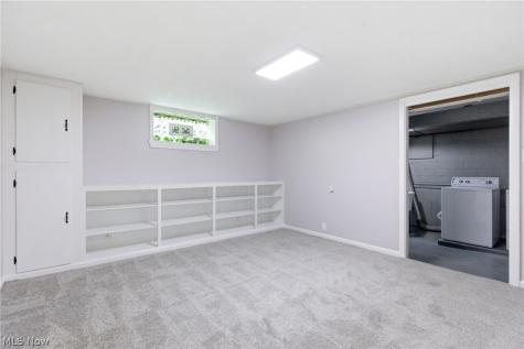 2673 Belvoir Boulevard Shaker Heights OH 44122
