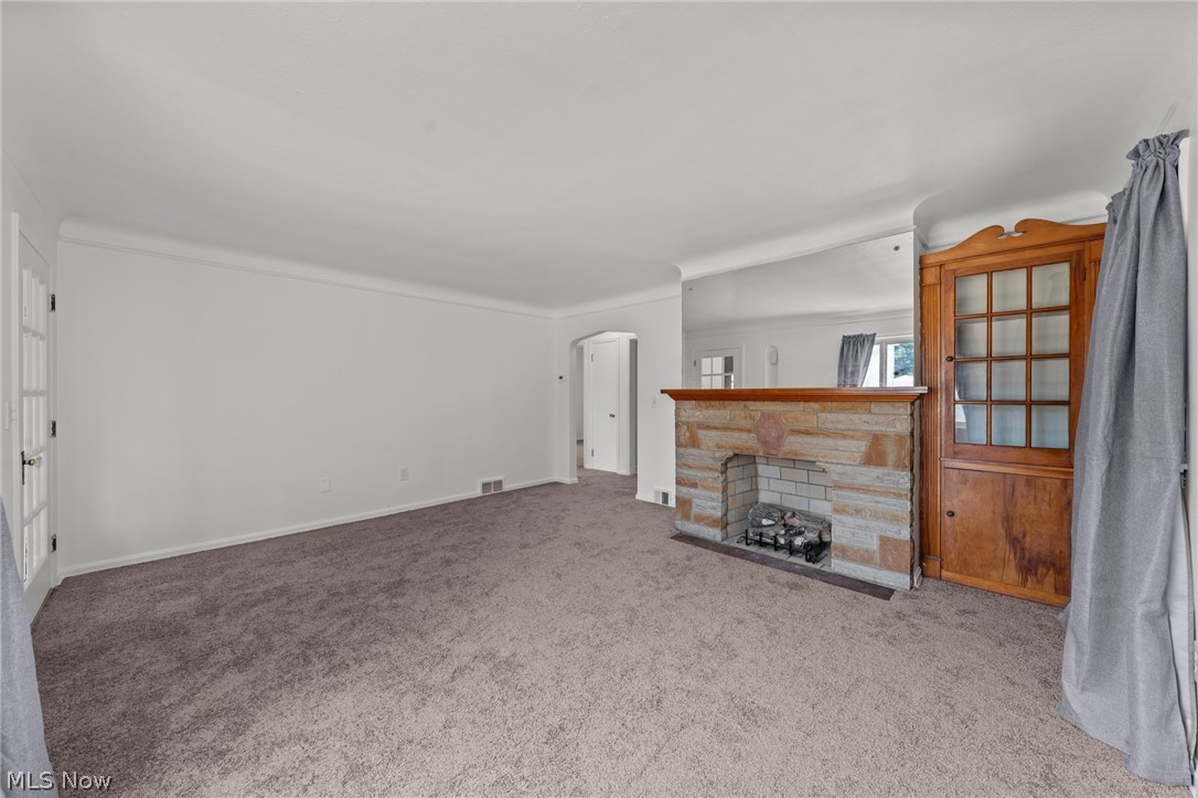 19701 Pasnow Avenue Euclid OH 44119