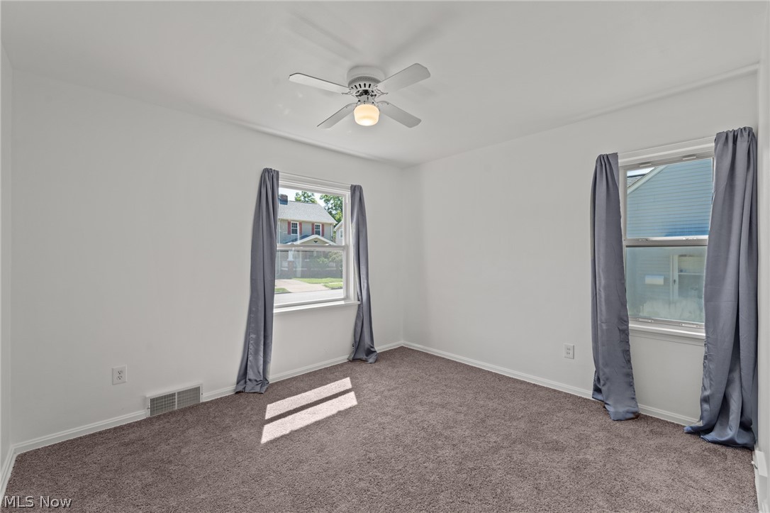 19701 Pasnow Avenue Euclid OH 44119