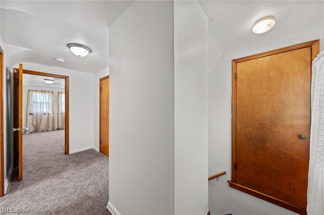 19701 Pasnow Avenue Euclid OH 44119