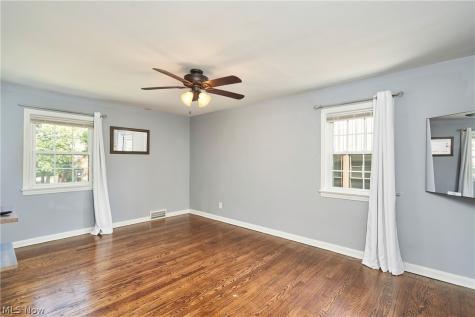 3701 Glencairn Road Shaker Heights OH 44122