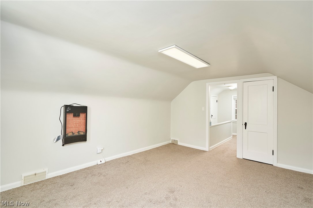 3701 Glencairn Road Shaker Heights OH 44122