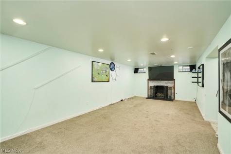 3701 Glencairn Road Shaker Heights OH 44122