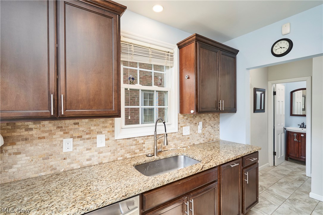 3701 Glencairn Road Shaker Heights OH 44122