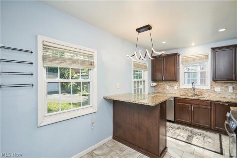3701 Glencairn Road Shaker Heights OH 44122
