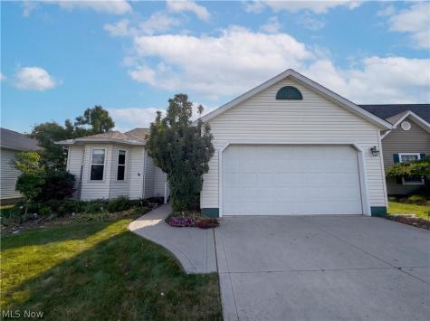 6016 W Breezeway Drive North Ridgeville OH 44039