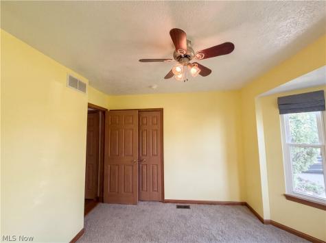 6016 W Breezeway Drive North Ridgeville OH 44039